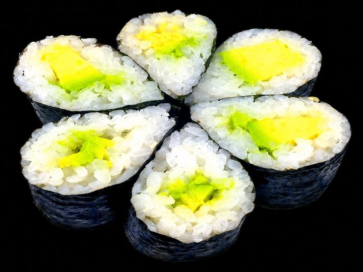 Avocado Roll (6pcs)