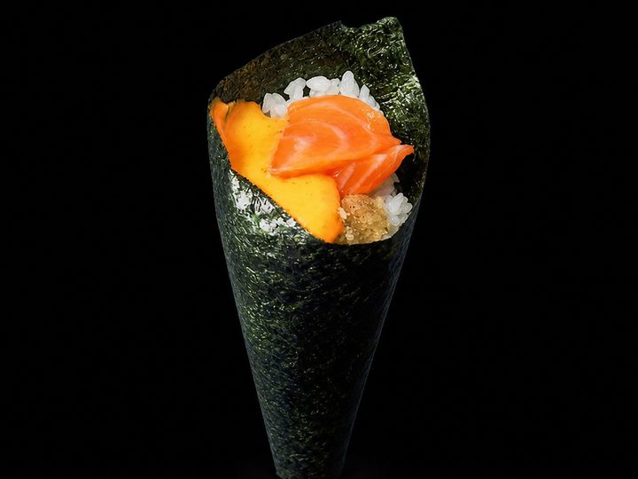 Spicy Salmon Hand Roll